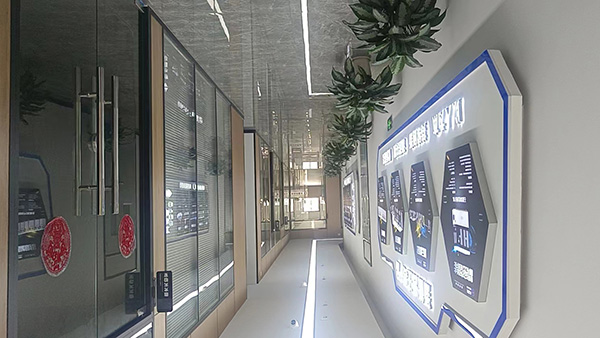 �R�ڜ��Қ��w�˲��J(r��n)�C